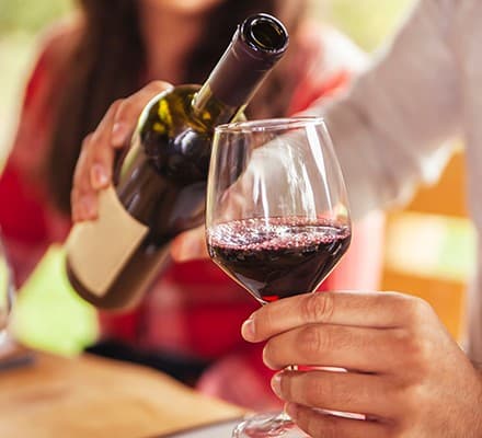Genuss ohne Reue: Alkoholfreier Wein für besondere Anlässe