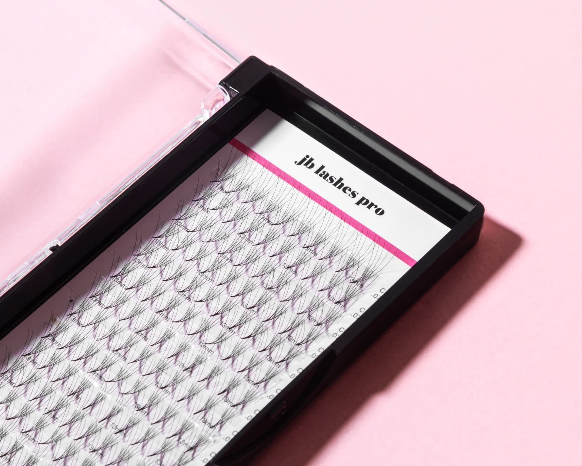 Für atemberaubende Augenblicke: Unsere Auswahl an Lashes Produkten