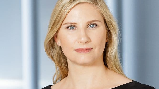 Bewerbungsfoto Frauen: Tipps für das Perfekte Lächeln