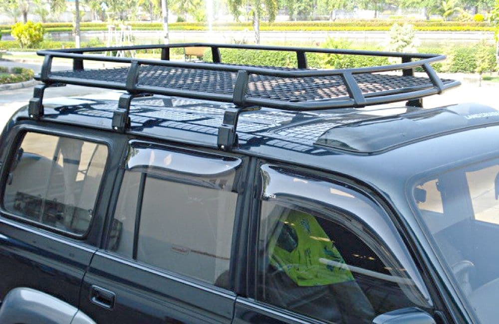 Rackmag: Aerodynamische Dachträger Universal von CRUZ – Perfekte Passform